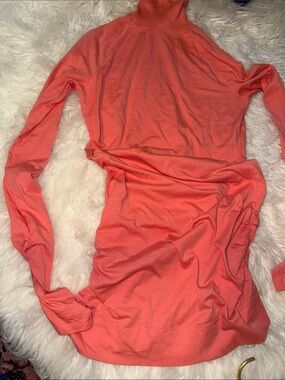 Moda international Women’s Coral Long Sleeve Turtleneck Top